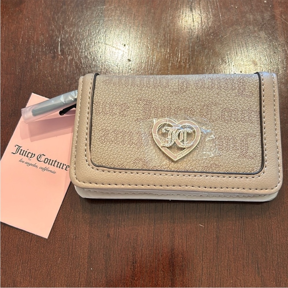 Juicy Couture Flawless Lin Elongated Cafe Bifold